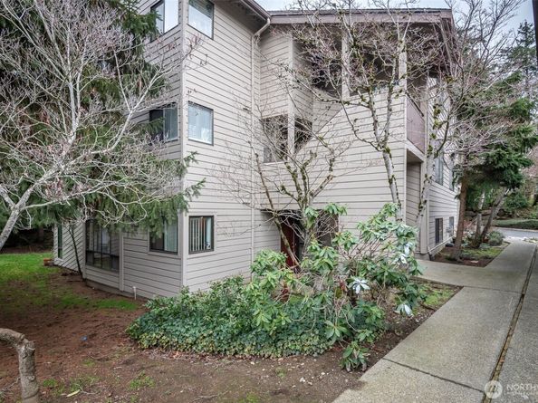 15141 Sunwood Boulevard EE11, Tukwila WA 98188