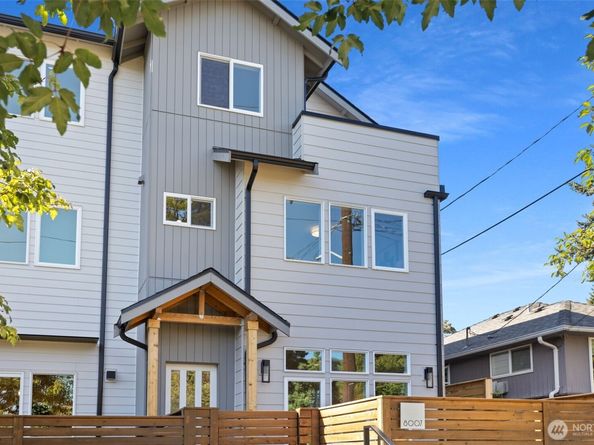 8007 25th Avenue NW, Seattle WA 98117