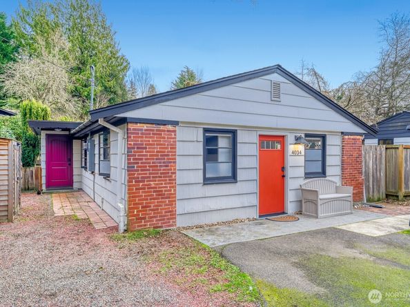 4034 NE 109th Street, Seattle WA 98125