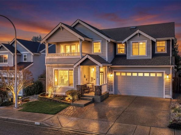 1110 N 27th Place, Renton WA 98056