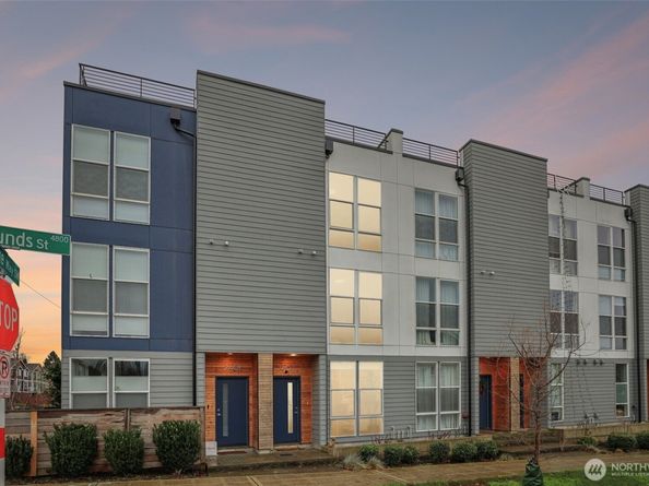 2403 SW Edmunds Street, Seattle WA 98106