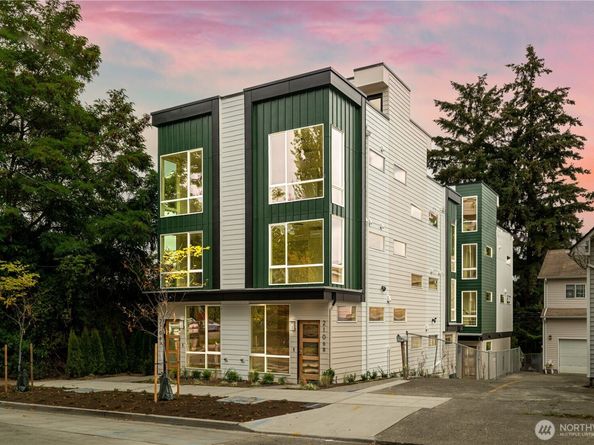 2108 15th Avenue S B, Seattle WA 98144