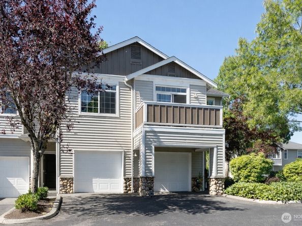 1855 Trossachs Boulevard SE 205, Sammamish WA 98075