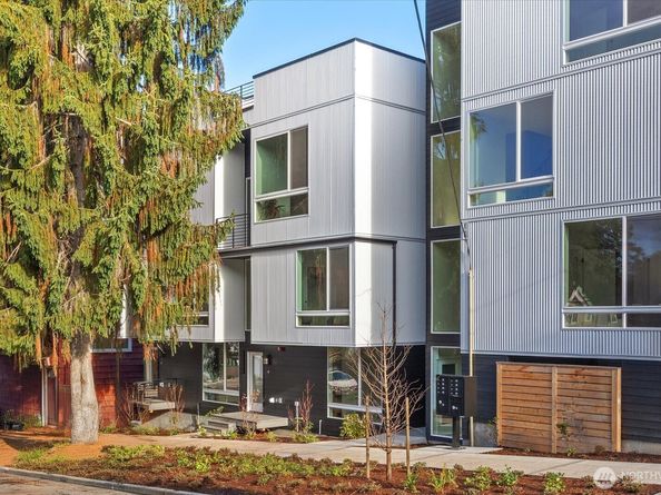 3118 Queen Anne Avenue N, Seattle WA 98119