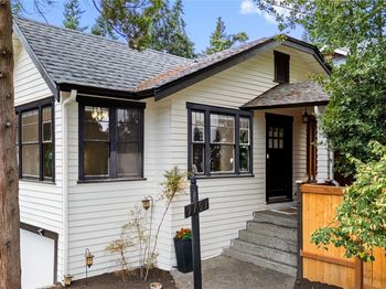 9701 Roosevelt Way NE