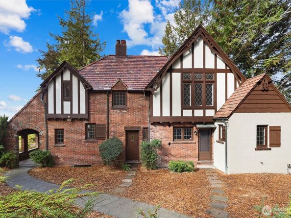 16349 Maplewild Avenue SW, Burien WA 98166