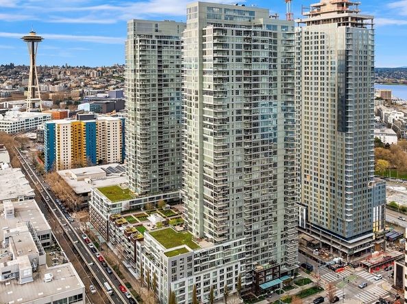 583 Battery Street 1202N, Seattle WA 98121