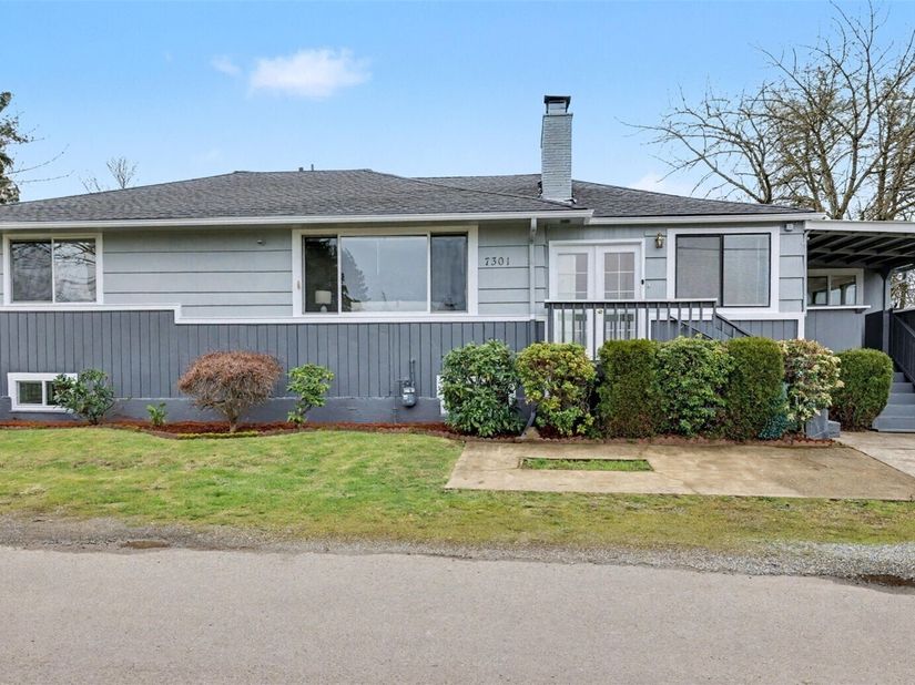 7301 32nd Avenue S, Seattle WA 98118