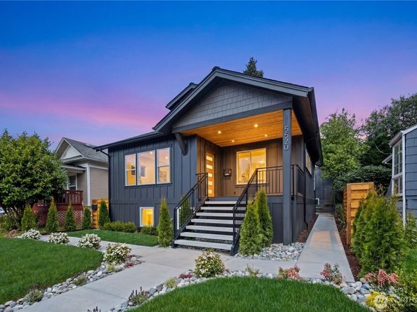 5520 Brooklyn Avenue NE, Seattle WA 98105
