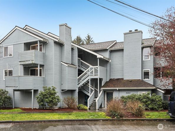 9242 Woodlawn Avenue N B, Seattle WA 98103