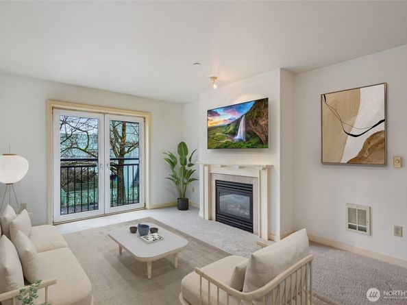 701 1st Avenue N 204, Seattle WA 98109