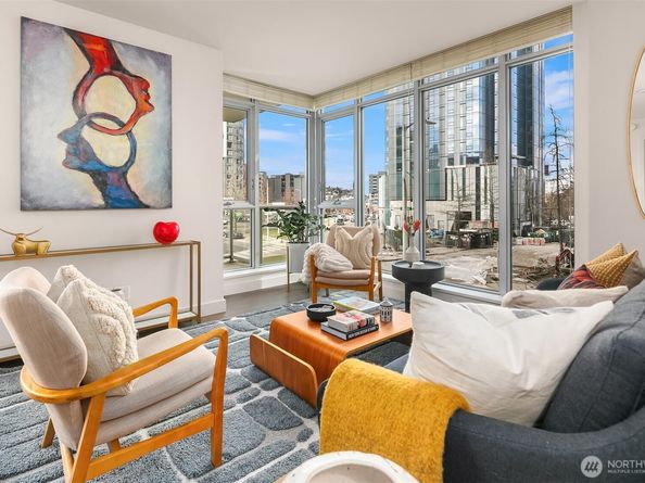 583 Battery Street 206N, Seattle WA 98121