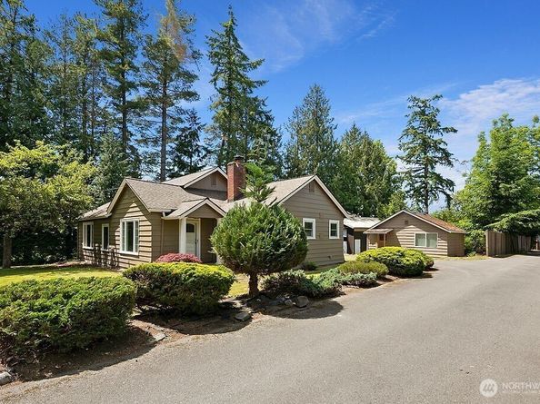 1564 NE Serpentine Place, Shoreline WA 98155