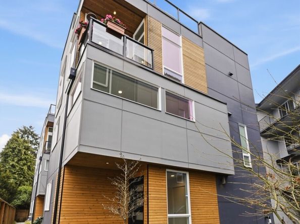 1926 Ferry Avenue SW, Seattle WA 98116