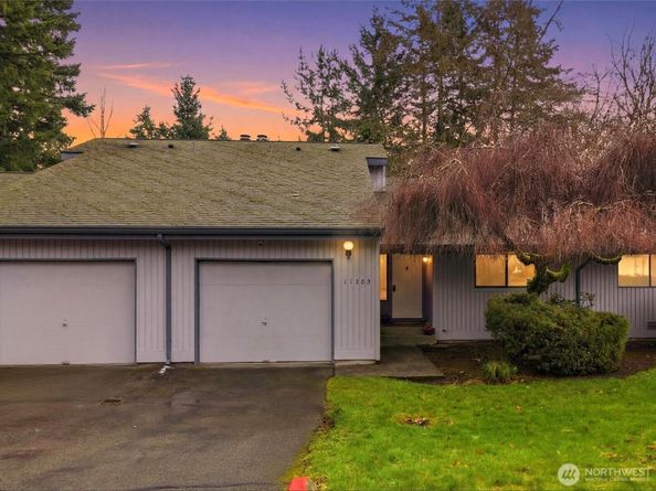 11505 SE 173rd Street 34, Renton WA 98058