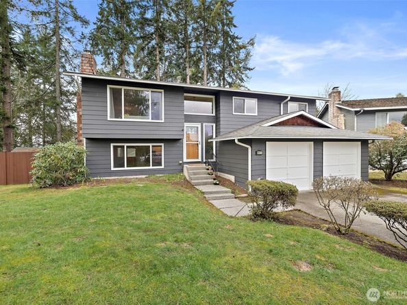 927 217th Street SW, Bothell WA 98021
