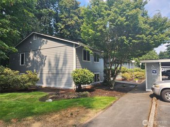 2929 SE Mile Hill Drive