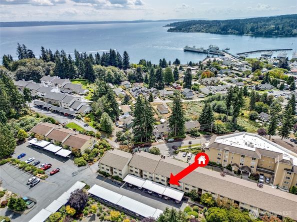 26425 Pennsylvania Avenue NE 14, Kingston WA 98346