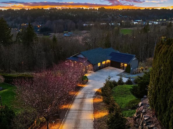 15205 152nd Avenue NE, Woodinville WA 98072