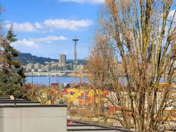 3022 SW Bradford Street