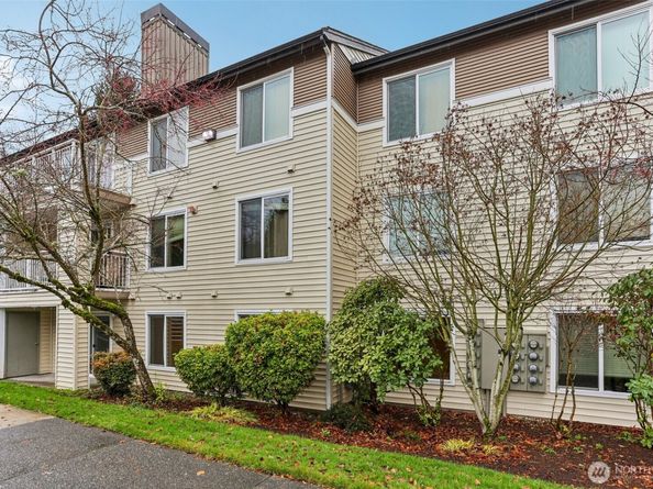 12303 Harbour Pointe Boulevard W101, Mukilteo WA 98275