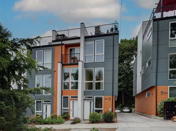 3854 22nd Avenue SW, Seattle WA 98106