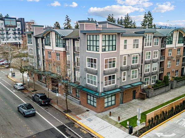 16275 NE 85th Street 107, Redmond WA 98052