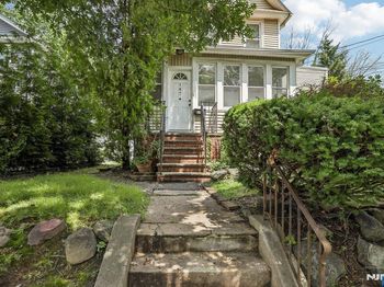 147 Phelps Avenue