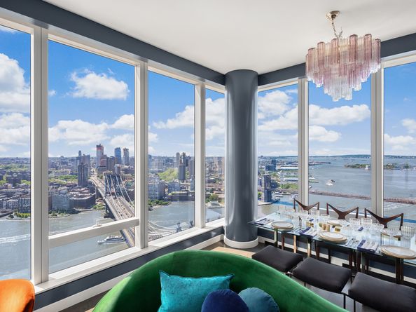 252 South Street 68C, New York NY 10002