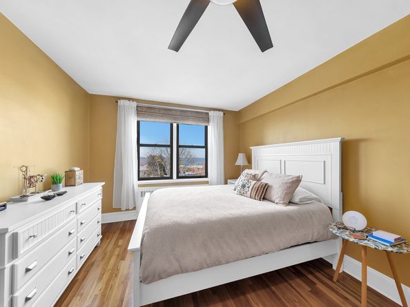 7259 Shore Road 5H, Brooklyn NY 11209