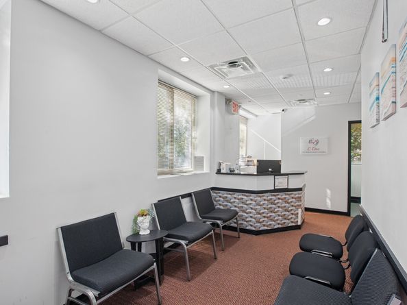 55 Greene Avenue 2B, Brooklyn NY 11238