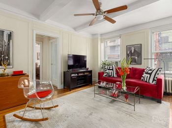 325 West 45th Street