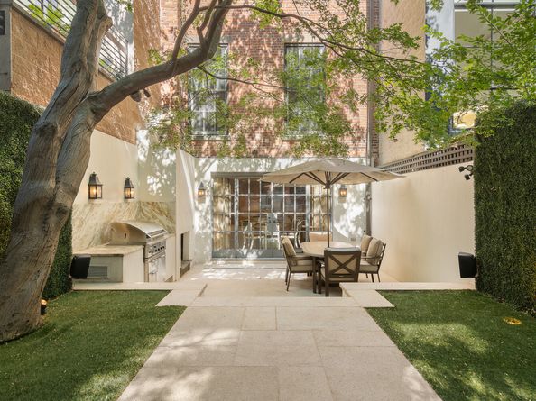 518 East 89th Street, New York NY 10128