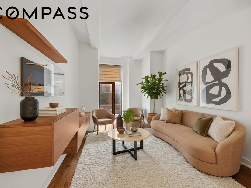 140 West 22nd Street 2D, New York NY 10011