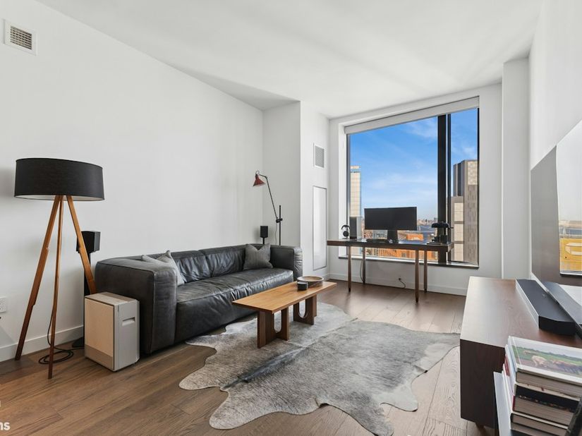 11 Hoyt Street 47B, Brooklyn NY 11201