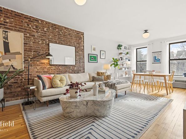 415 Ave C 2D, Brooklyn NY 11218