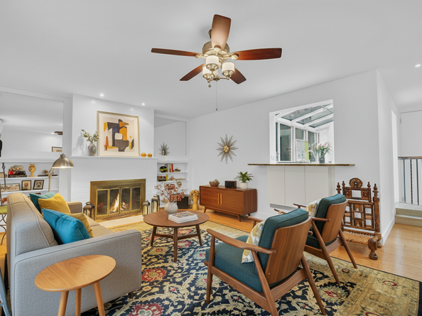 155 East 49th Street 11CD, New York NY 10017