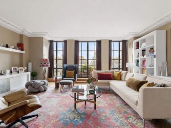 985 Park Avenue