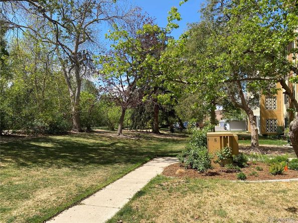 795 S Alton Way 8C, Denver CO 80247