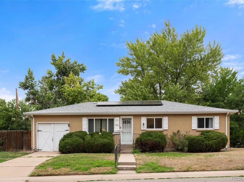 6487 Independence Way, Arvada CO 80004