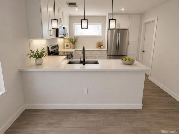 1590 Kendall Street, Lakewood CO 80214