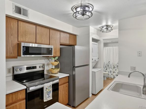 2575 S Syracuse Way E207, Denver CO 80231