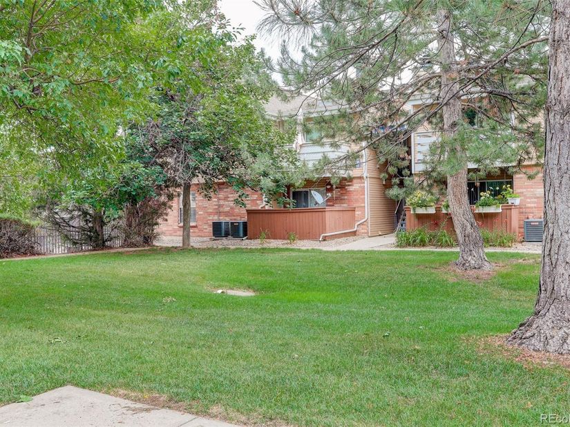 3322 S Ammons Street 101, Lakewood CO 80227