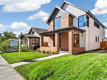 415 N Clarkson Street