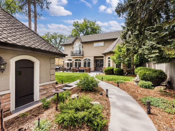 1160 N Monaco Parkway, Denver CO 80220