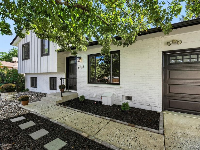 4702 S Dudley Street, Littleton CO 80123