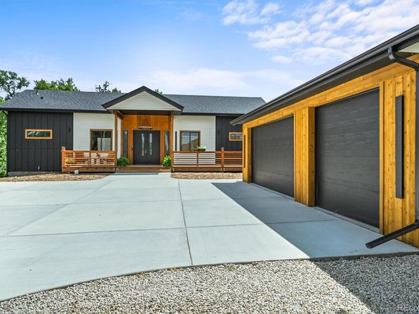 14950 W 32nd Avenue, Golden CO 80401