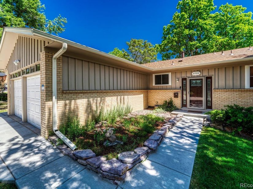 6904 E Villanova Place, Denver CO 80224