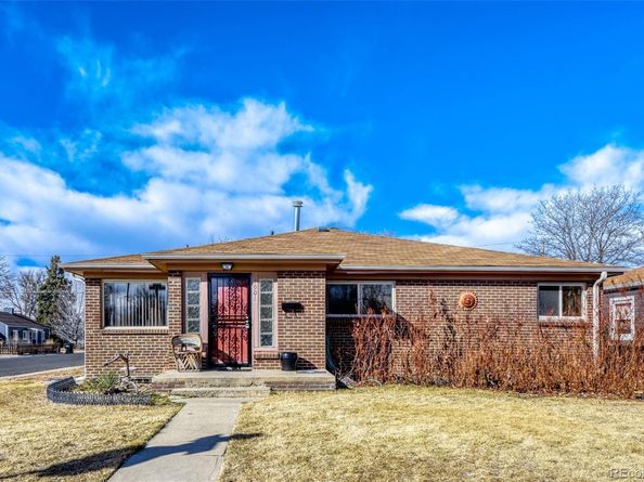 1901 Xanthia Street, Denver CO 80220