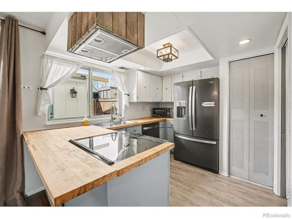 474 S Carr Street, Lakewood CO 80226